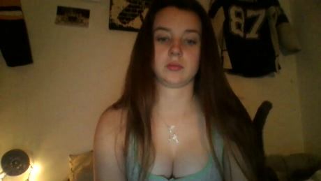 petitegirluvsdick  01-02-2022